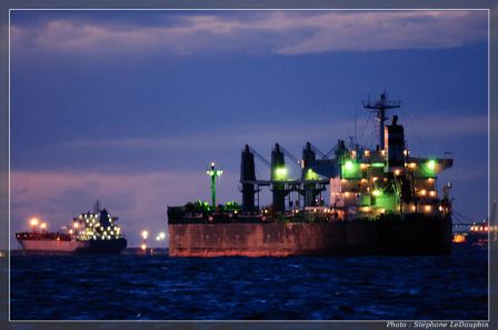 DSC_2893.jpg Mouillage de Lavera, Martigues, France, fév. 2010