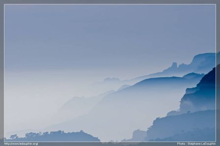 Brume de chaleur sur les Calanques